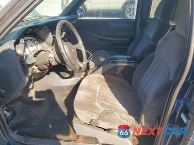 Zdjęcie 7 z 11 samochodu: 2001 CHEVROLET S TRUCK S10 VIN:1GCCS19W918182417 - miniatura