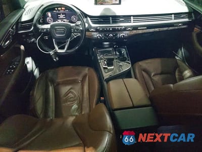 Zdjęcie 8 z 12 samochodu: 2017 AUDI Q7 PREMIUM PLUS VIN:WA1LAAF70HD034474 - miniatura