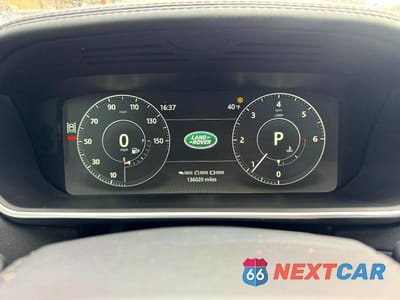 Zdjęcie 8 z 10 samochodu: 2017 LAND ROVER RANGE ROVER VIN:SALGR2FK6HA329227 - miniatura