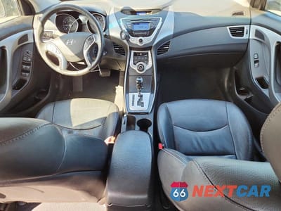 Zdjęcie 8 z 11 samochodu: 2011 HYUNDAI ELANTRA LIMITED VIN:5NPDH4AE6BH020836 - miniatura