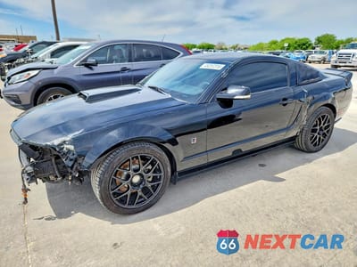 2008 FORD MUSTANG GT 1ZVHT82HX85100792 - główne zdjęcie licytacji z USA - miniatura