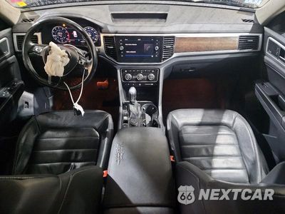 Zdjęcie 8 z 14 samochodu: 2018 VOLKSWAGEN ATLAS SEL PREMIUM VIN:1V2NR2CA8JC570368 - miniatura
