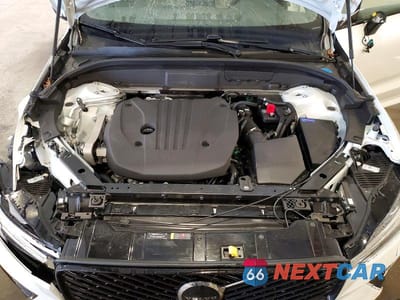 Zdjęcie 12 z 13 samochodu: 2026 VOLVO XC60 PLUS VIN:YV4M12RC9T1365327 - miniatura