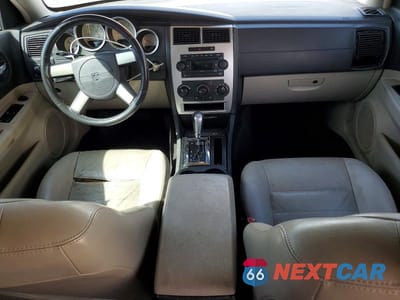 Zdjęcie 8 z 11 samochodu: 2006 DODGE CHARGER SE VIN:2B3KA43G36H506501 - miniatura