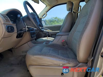 Zdjęcie 7 z 13 samochodu: 2004 FORD EXPLORER XLS VIN:1FMZU62K44ZA71759 - miniatura
