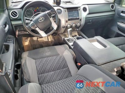 Zdjęcie 8 z 12 samochodu: 2015 TOYOTA TUNDRA SR VIN:5TFUY5F1XFX484251 - miniatura