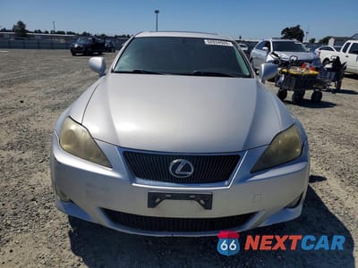 Piąte zdjęcie samochodu w środku: 2006 LEXUS IS 250 VIN:JTHBK262665003227 - miniatura