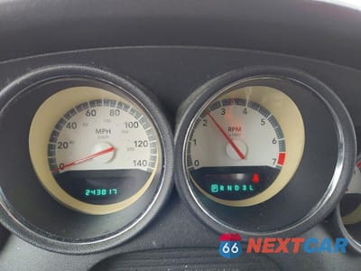 Zdjęcie 9 z 11 samochodu: 2010 DODGE CHARGER SXT VIN:2B3CA3CV9AH231464 - miniatura