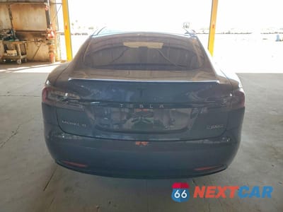 Zdjęcie 6 z 12 samochodu: 2016 TESLA MODEL S VIN:5YJSA1E44GF158912 - miniatura