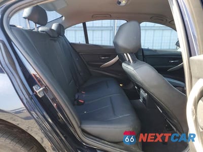 Zdjęcie 10 z 12 samochodu: 2016 BMW 320 I VIN:WBA8E1G58GNU10910 - miniatura
