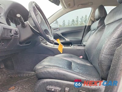 Zdjęcie 7 z 13 samochodu: 2009 LEXUS IS 250 VIN:JTHBK262095086643 - miniatura