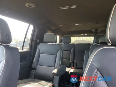 Zdjęcie 10 z 13 samochodu: 2023 CHEVROLET SUBURBAN C1500 PREMIER VIN:1GNSCFKD5PR478236 - miniatura