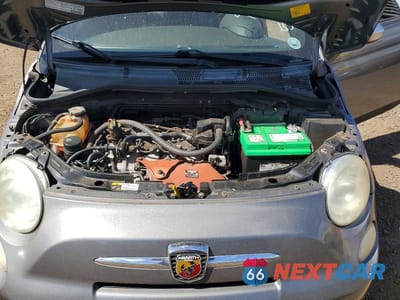 Zdjęcie 11 z 12 samochodu: 2013 FIAT 500 ABARTH VIN:3C3CFFFH4DT754107 - miniatura