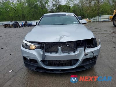 Piąte zdjęcie samochodu w środku: 2015 BMW 328 XI SULEV VIN:WBA3B5G50FNS14582 - miniatura