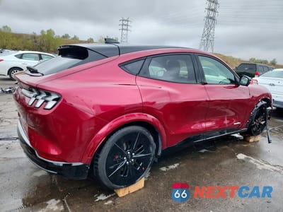 Trzecie zdjęcie samochodu z tyłu: 2025 FORD MUSTANG MACH-E GT VIN:3FMTK4SX0SMA13643 - miniatura