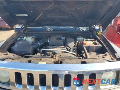 Zdjęcie 12 z 13 samochodu: 2006 HUMMER H3 VIN:5GTDN136868165984 - miniatura