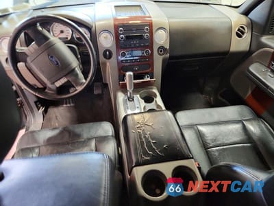 Zdjęcie 8 z 12 samochodu: 2008 FORD F150 VIN:1FTPX14558FB90800 - miniatura