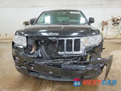 Piąte zdjęcie samochodu w środku: 2012 JEEP GRAND CHEROKEE LAREDO VIN:1C4RJFAG2CC225574 - miniatura