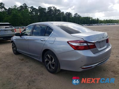 Drugie zdjęcie samochodu z przodu: 2017 HONDA ACCORD LX VIN:1HGCR2F37HA017448 - miniatura