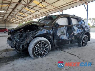 2026 TOYOTA COROLLA CROSS XLE 7MUDAABGXTV153359 - główne zdjęcie licytacji z USA - miniatura