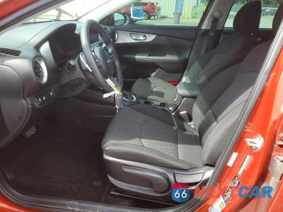 Zdjęcie 7 z 13 samochodu: 2022 KIA FORTE LXS VIN:3KPF24AD0NE420496 - miniatura