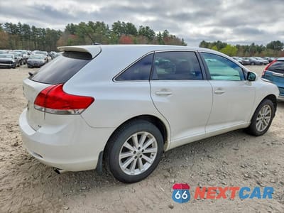 Trzecie zdjęcie samochodu z tyłu: 2012 TOYOTA VENZA LE VIN:4T3ZA3BB5CU058383 - miniatura