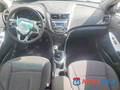 Zdjęcie 8 z 13 samochodu: 2013 HYUNDAI ACCENT SE VIN:KMHCU5AEXDU059351 - miniatura