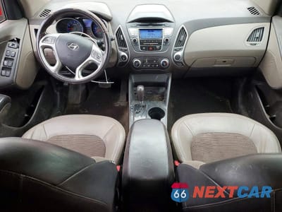 Zdjęcie 8 z 14 samochodu: 2012 HYUNDAI TUCSON GLS VIN:KM8JU3ACXCU443154 - miniatura