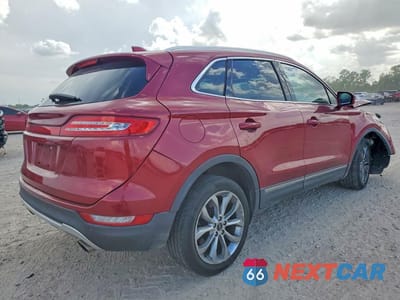 Trzecie zdjęcie samochodu z tyłu: 2017 LINCOLN MKC SELECT VIN:5LMCJ2C90HUL52539 - miniatura