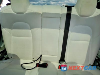 Zdjęcie 10 z 12 samochodu: 2022 TESLA MODEL 3 VIN:5YJ3E1EA1NF102549 - miniatura