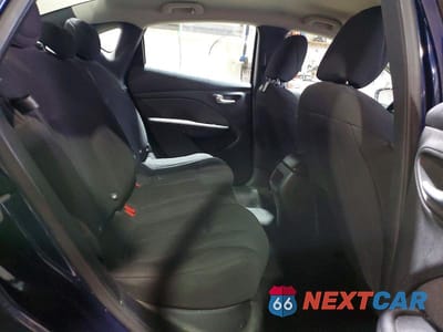 Zdjęcie 10 z 12 samochodu: 2013 DODGE DART SE VIN:1C3CDFAA4DD245009 - miniatura