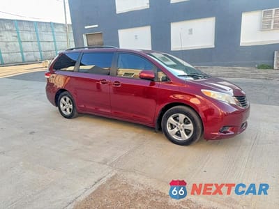 2011 TOYOTA SIENNA LE 5TDKK3DC0BS012237 - główne zdjęcie licytacji z USA - miniatura