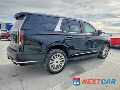 Trzecie zdjęcie samochodu z tyłu: 2024 CADILLAC ESCALADE PREMIUM LUXURY VIN:1GYS4BKL8RR372155 - miniatura