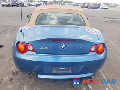 Zdjęcie 6 z 13 samochodu: 2003 BMW Z4 2.5 VIN:4USBT33413LS41997 - miniatura