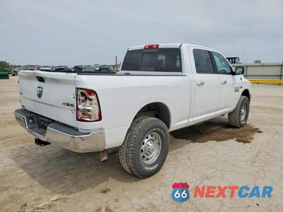 Trzecie zdjęcie samochodu z tyłu: 2016 RAM 2500 SLT VIN:3C6TR5DT9GG166325 - miniatura