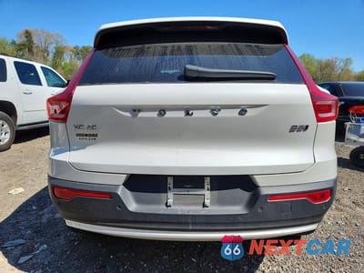 Zdjęcie 6 z 13 samochodu: 2025 VOLVO XC40 CORE VIN:YV4L12UJ2S2467773 - miniatura
