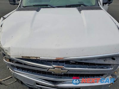 Zdjęcie 11 z 12 samochodu: 2008 CHEVROLET SILVERADO K2500 HEAVY DUTY VIN:1GBHK29K08E199891 - miniatura