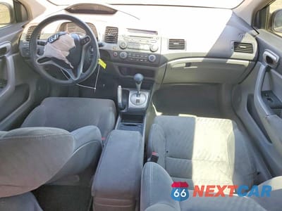 Zdjęcie 8 z 13 samochodu: 2010 HONDA CIVIC LX VIN:2HGFG1B65AH536762 - miniatura