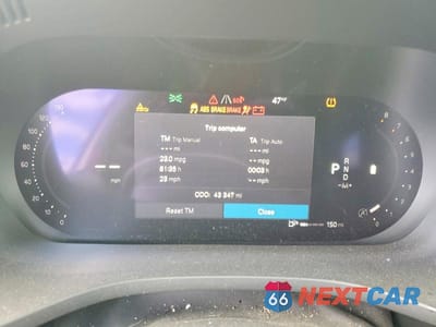 Zdjęcie 9 z 12 samochodu: 2022 VOLVO XC60 B5 MOMENTUM VIN:YV4L12RK6N1025669 - miniatura