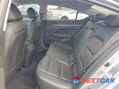 Zdjęcie 10 z 12 samochodu: 2017 HYUNDAI ELANTRA LIMITED VIN:5NPD84LF4HH127897 - miniatura