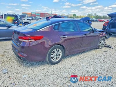 Trzecie zdjęcie samochodu z tyłu: 2016 KIA OPTIMA LX VIN:5XXGT4L31GG030295 - miniatura