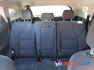 Zdjęcie 10 z 13 samochodu: 2020 HYUNDAI TUCSON SE VIN:KM8J23A4XLU184647 - miniatura