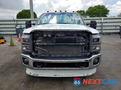 Piąte zdjęcie samochodu w środku: 2012 FORD F350 SUPER DUTY VIN:1FD8W3GTXCEB41387 - miniatura