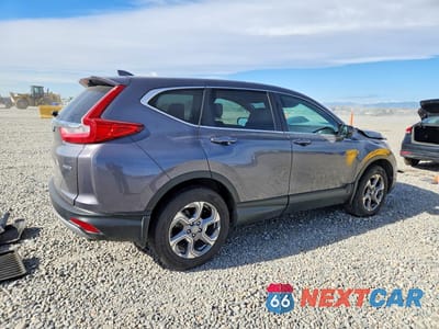 Trzecie zdjęcie samochodu z tyłu: 2018 HONDA CR-V EXL VIN:2HKRW2H84JH636632 - miniatura