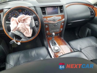 Zdjęcie 8 z 13 samochodu: 2017 INFINITI QX80 BASE VIN:JN8AZ2NC1H9430592 - miniatura
