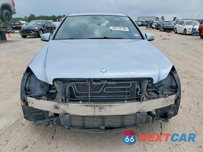 Piąte zdjęcie samochodu w środku: 2013 MERCEDES-BENZ C 250 VIN:WDDGF4HB3DA769298 - miniatura