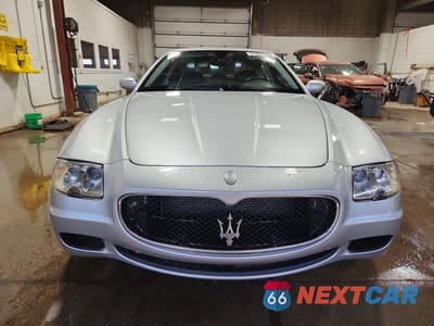 Piąte zdjęcie samochodu w środku: 2007 MASERATI QUATTROPORTE M139 VIN:ZAMCE39A470027722 - miniatura