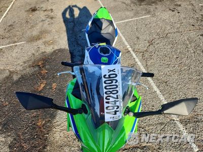 Piąte zdjęcie samochodu w środku: 2024 KAWASAKI EX500 A VIN:ML5EXGJ18RDA31856 - miniatura