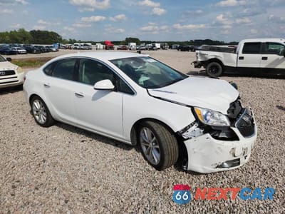 Czwarte zdjęcie samochodu z boku: 2013 BUICK VERANO CONVENIENCE VIN:1G4PR5SK8D4145331 - miniatura