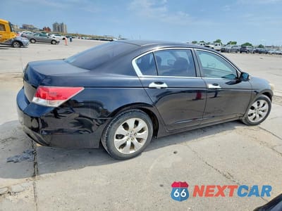 Trzecie zdjęcie samochodu z tyłu: 2008 HONDA ACCORD EX VIN:JHMCP26728C047998 - miniatura